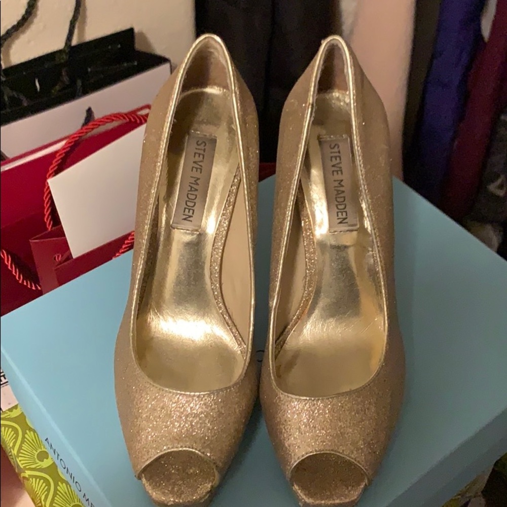 Steve Madden heels
